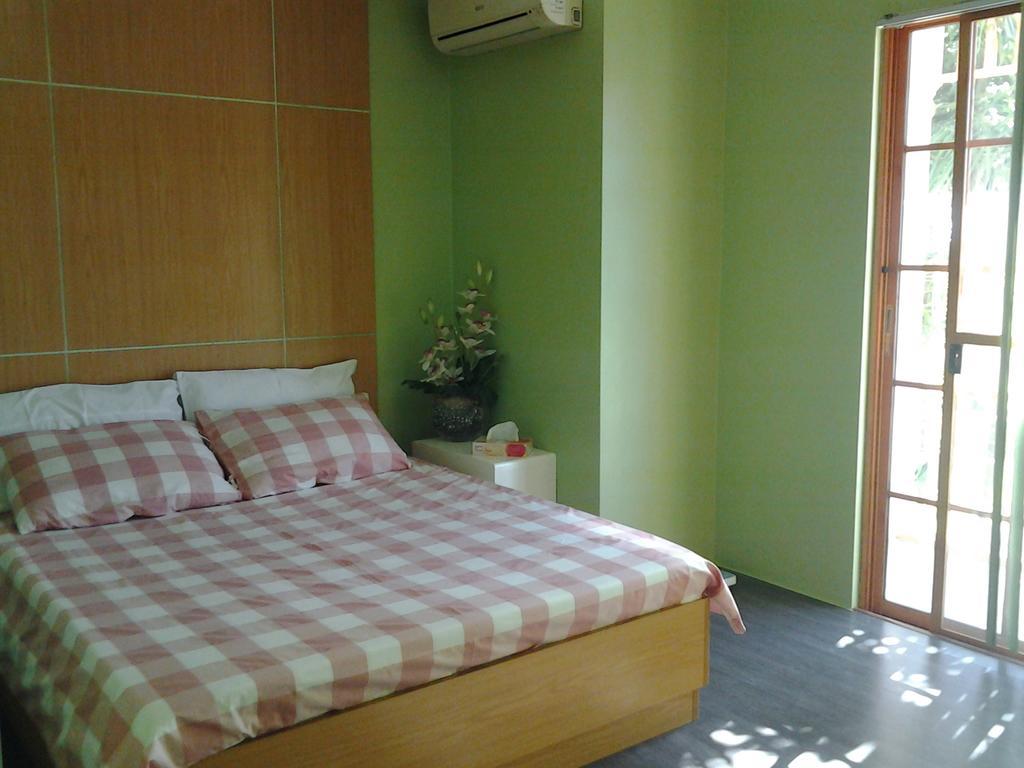 Pulilan Sir Nico Guesthouse And Resort חדר תמונה