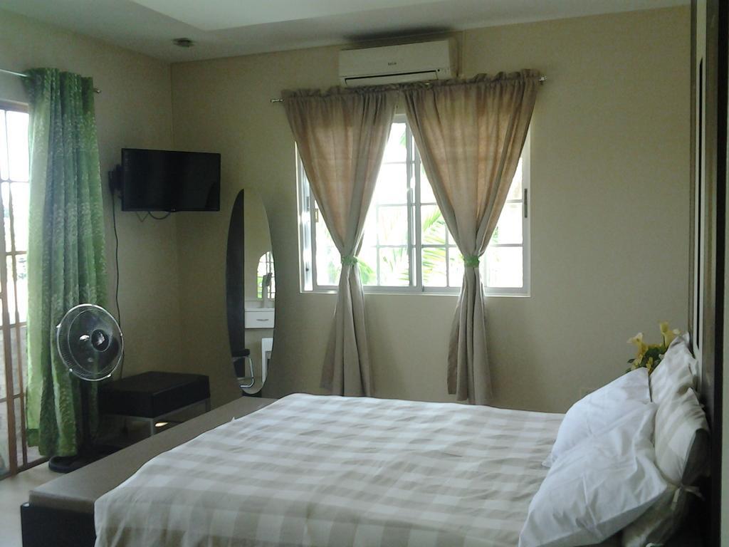 Pulilan Sir Nico Guesthouse And Resort חדר תמונה